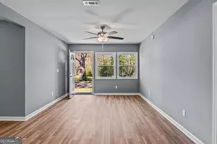 215 Hunter St, Union Point, GA 30669 - Photo 6