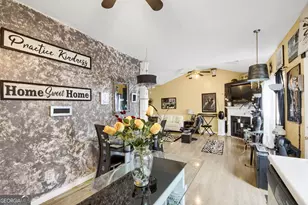 6674 Sunset Valley Cir, Rex, GA 30273 - Photo 14