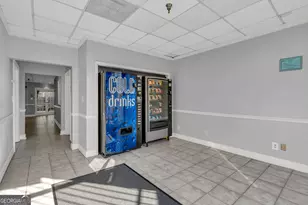 2479 Peachtree Rd NE, Atlanta, GA 30305 - Photo 28