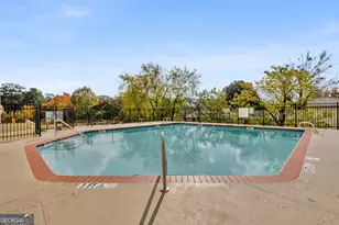 2479 Peachtree Rd NE, Atlanta, GA 30305 - Photo 34