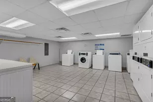 2479 Peachtree Rd NE, Atlanta, GA 30305 - Photo 44