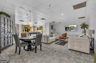 2479 Peachtree Rd NE, Atlanta, GA 30305 - Photo 16