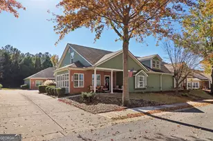 1502 Commonwealth Cir, Newnan, GA 30263 - Photo 2