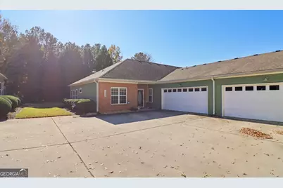 1502 Commonwealth Circle, Newnan, GA 30263 - Photo 6