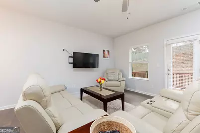 2527 Hedgeway Circle, Kennesaw, GA 30144 - Photo 8