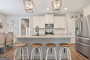 198 Austin Storey Cir, Newnan, GA 30263 - Photo 6