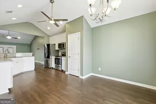 141 Grimsby Rd, Savannah, GA 31407 - Photo 10