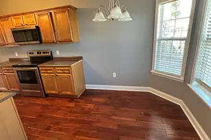 1212 E Barnard St, Glennville, GA 30427 - Photo 14