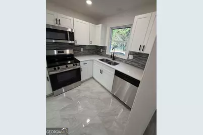 2250 Kings Gate Circle #B, Snellville, GA 30078 - Photo 4