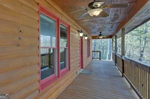 1056 Sweetwater Dr, Clarkesville, GA 30523 - Photo 4