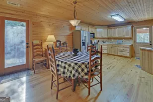 1056 Sweetwater Dr, Clarkesville, GA 30523 - Photo 8