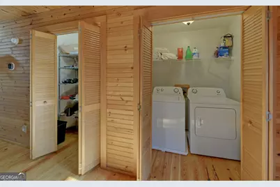 1056 Sweetwater Drive, Clarkesville, GA 30523 - Photo 14