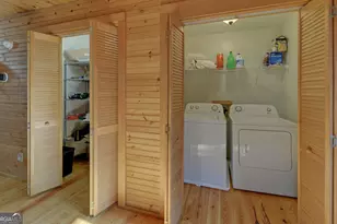 1056 Sweetwater Dr, Clarkesville, GA 30523 - Photo 14