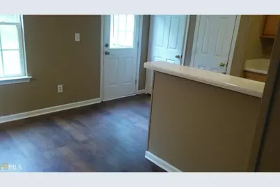 1652 Hallmark Hills Drive, Griffin, GA 30223 - Photo 6