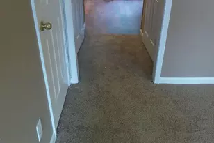 1652 Hallmark Hills Dr, Griffin, GA 30223 - Photo 4