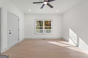 1429 Womack Ave, East Point, GA 30344 - Photo 22