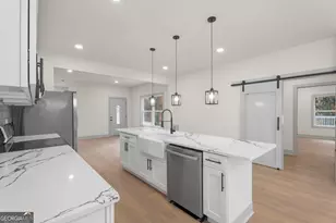 1429 Womack Ave, East Point, GA 30344 - Photo 14