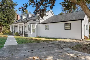 211 Cobb St, Palmetto, GA 30268 - Photo 2