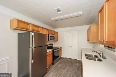 752 Wood Bend Court, Riverdale, GA 30296 - Photo 6