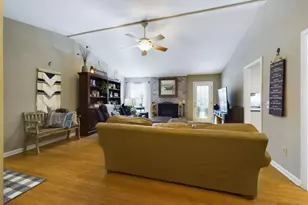 1020 Laurel Chase Run, Bishop, GA 30621 - Photo 2