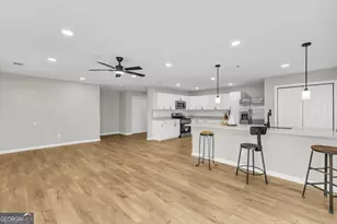 22 W 61st St, Savannah, GA 31405 - Photo 6