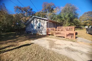 527 Daniel St, Royston, GA 30662 - Photo 10