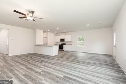 732 Berkeley Drive, Conyers, GA 30013 - Photo 4