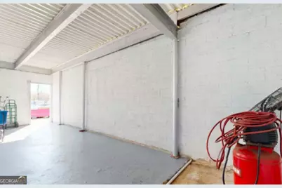 1466 Central Avenue, East Point, GA 30344 - Photo 8