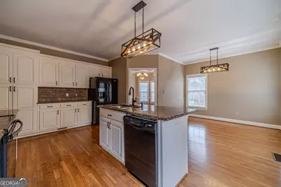 4998 Planters Way, Flowery Branch, GA 30542 - Photo 12