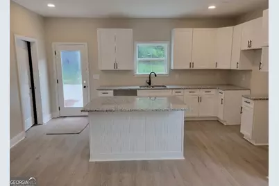 429 Ash, Monroe, GA 30655 - Photo 4