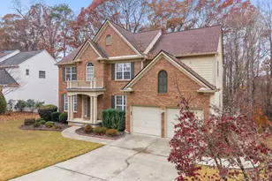 5157 Wellisford Ct, Suwanee, GA 30024 - Photo 2