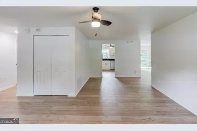 5266 Long Green Lane, Stone Mountain, GA 30088 - Photo 8