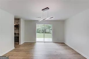 5266 Long Green Ln, Stone Mountain, GA 30088 - Photo 10