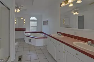 1241 W Currahee St, Toccoa, GA 30577 - Photo 24