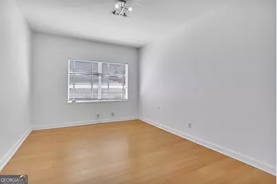 10 N Clarendon Avenue #SUITE B, Avondale Estates, GA 30002 - Photo 12