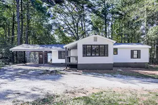 198 Oakhill Cir, Canton, GA 30114 - Photo 2