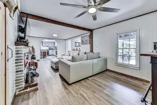 198 Oakhill Cir, Canton, GA 30114 - Photo 10