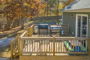 323 North Point Cir, Hartwell, GA 30643 - Photo 8