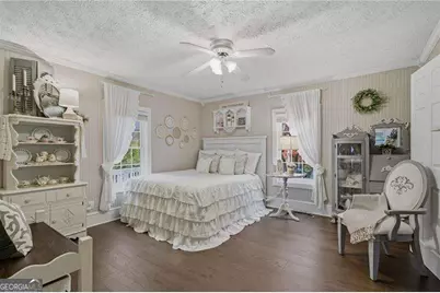 8525 Lanierland Farms Drive, Gainesville, GA 30506 - Photo 18