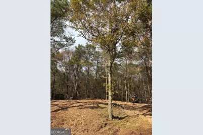 2316 Hi Roc Circle NE, Conyers, GA 30012 - Photo 2