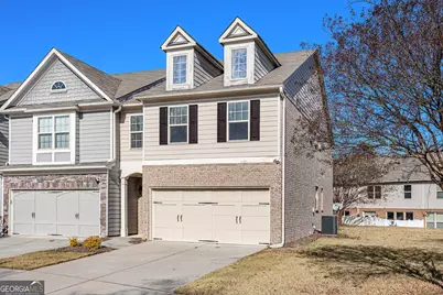 2426 Bellyard Drive, Buford, GA 30519 - Photo 2