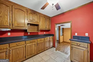 5682 Hartley Bridge Rd, Macon, GA 31216 - Photo 10