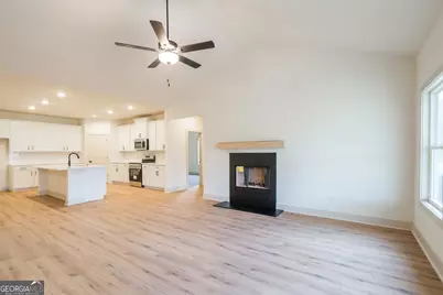 209 Squirrel Run, Good Hope, GA 30641 - Photo 18