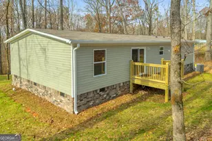 274 Montego Bay Trl, Clarkesville, GA 30523 - Photo 4