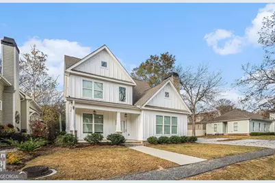 352 Davis Street, Monroe, GA 30655 - Photo 4