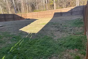 29 Hill Top Circle, Grantville, GA 30220 - Photo 8