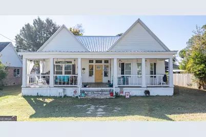 209 McDonald Street SW, Pelham, GA 31779 - Photo 1