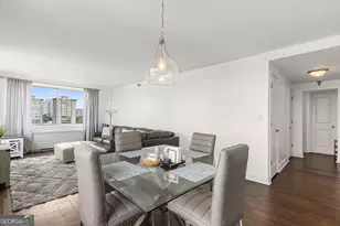 2479 Peachtree Rd NE, Atlanta, GA 30305 - Photo 12