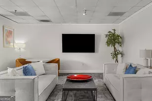 2479 Peachtree Rd NE, Atlanta, GA 30305 - Photo 36