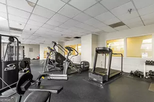 2479 Peachtree Rd NE, Atlanta, GA 30305 - Photo 42